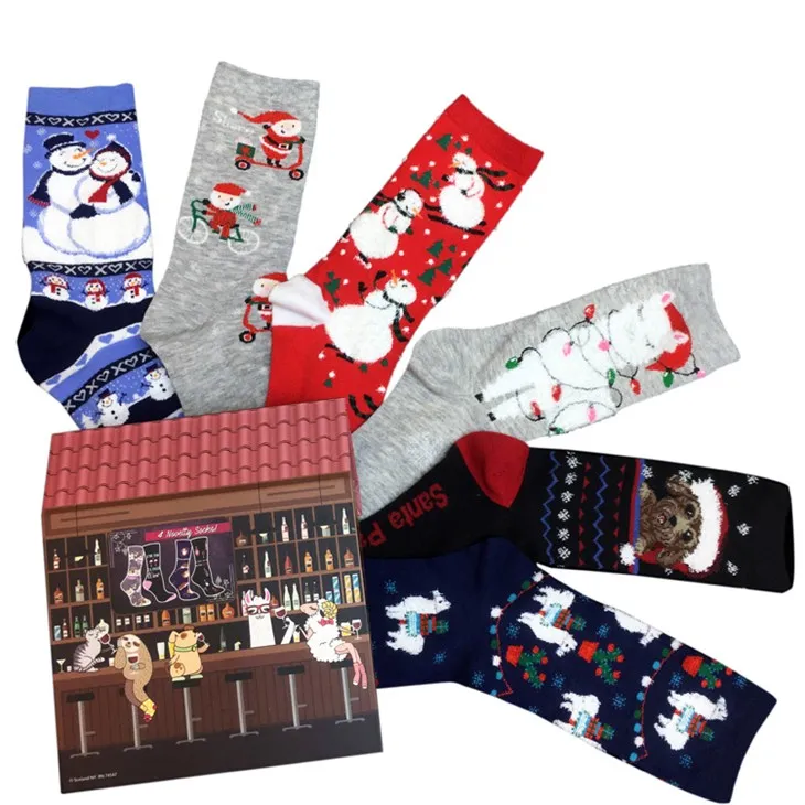 Смешне божићне чарапе за жене